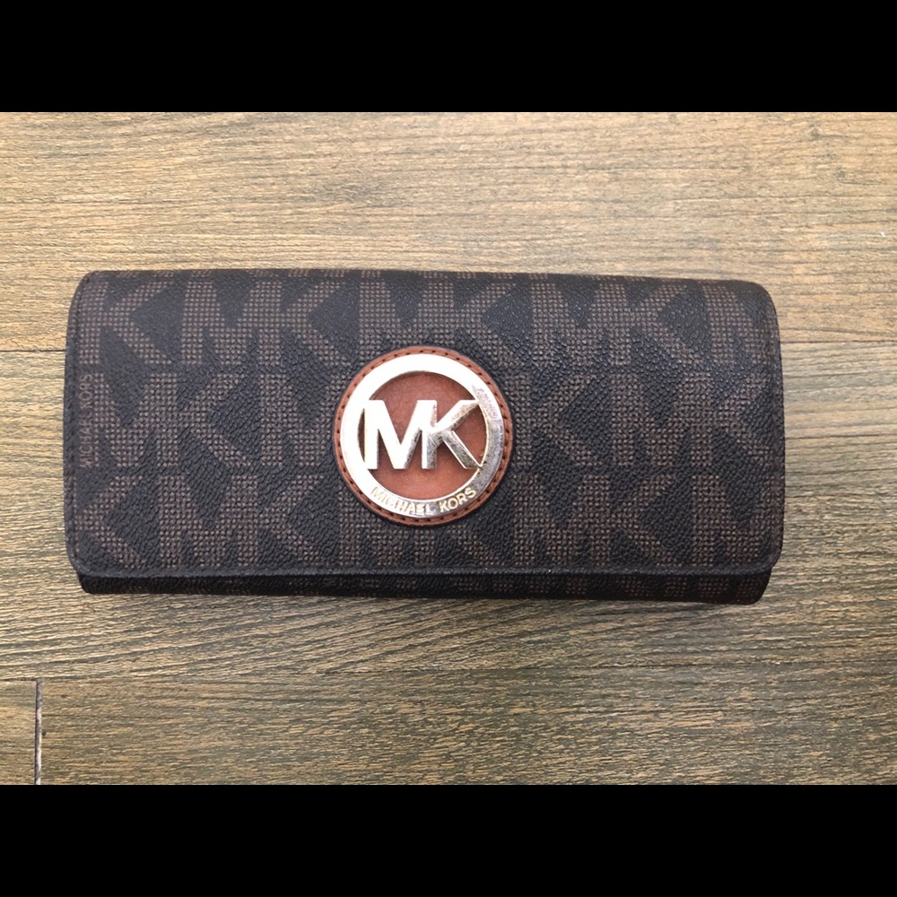Michael Kors wallet